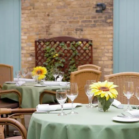 Szálloda Maxx Sanssouci