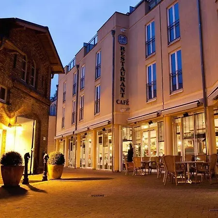 Maxx Sanssouci فندق 4*